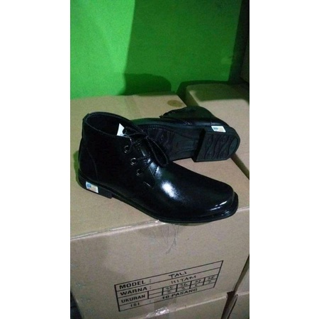 sepatu pdh tali/sepatu satpam