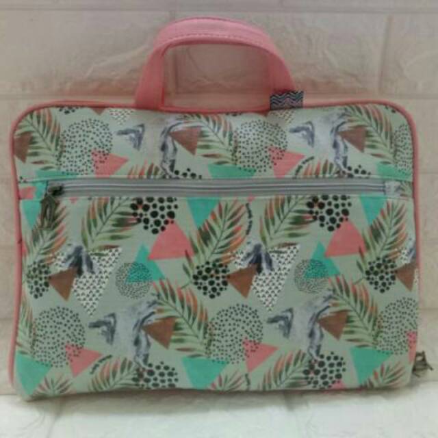 

Soft case paint 14" by rumah warna