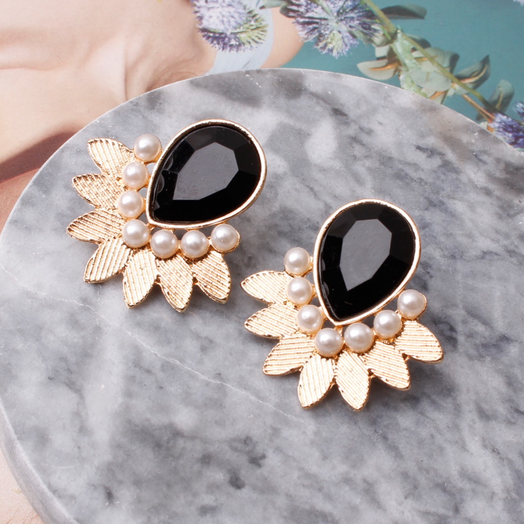 Fashion perhiasan Eropa dan Amerika retro berlian daun air drop anting-anting stud kreatif segar wan