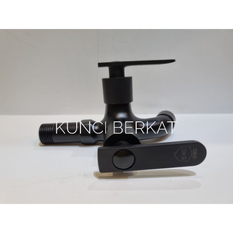 Kran Cabang Hitam/Keran Double Black/Kran Air