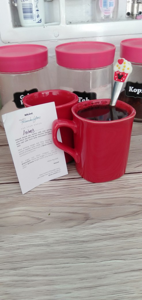 Nolimit Mug Keramik Cangkir Keramik Gelas Kopi  Mug Nescafe Red For Souvenir Kado Hadiah Koleksi