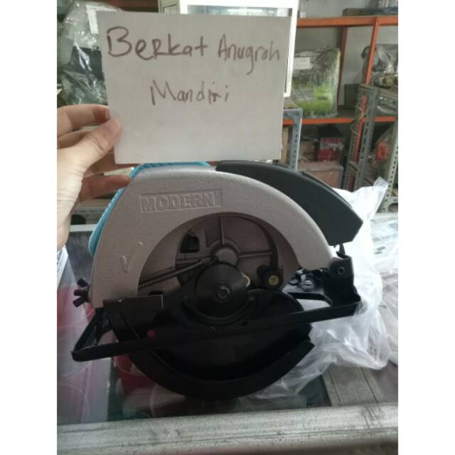 Circle saw atau mesin potong kayu 7in modern
