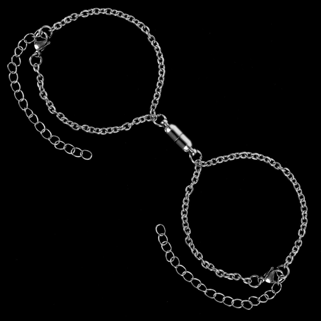 1 Pasang Gelang Magnet Adjustable Bentuk O Bahan Stainless Steel Untuk Pasangan