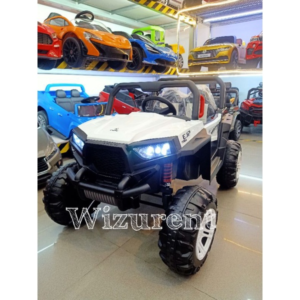 mobil aki Jeep utv Cherokee style