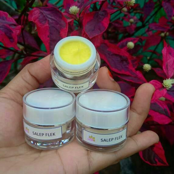 Today Sell⛄ SALEP FLEK MELASMA/CREAM FLEK HITAM MEMBANDEL/SALEP FLEK HITAM ORIGINAL | Discount Today