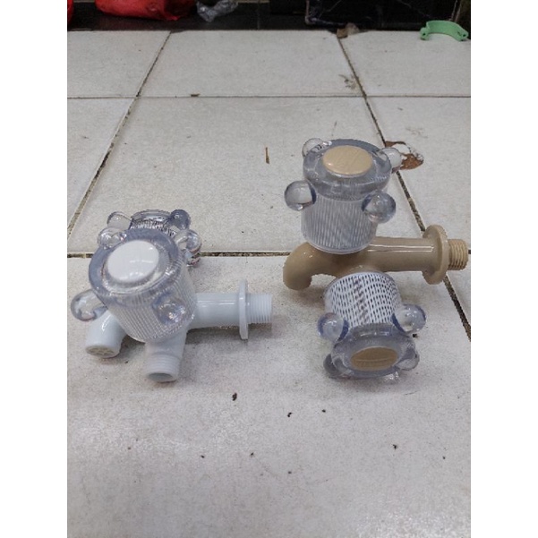 Kran Cabang Plastik Narita / Kran Double Plastik / Kran Cabang / Kran Double Shower