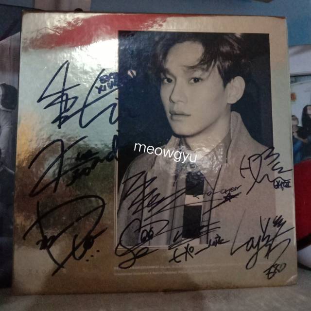 EXO EXODUS Signed Album