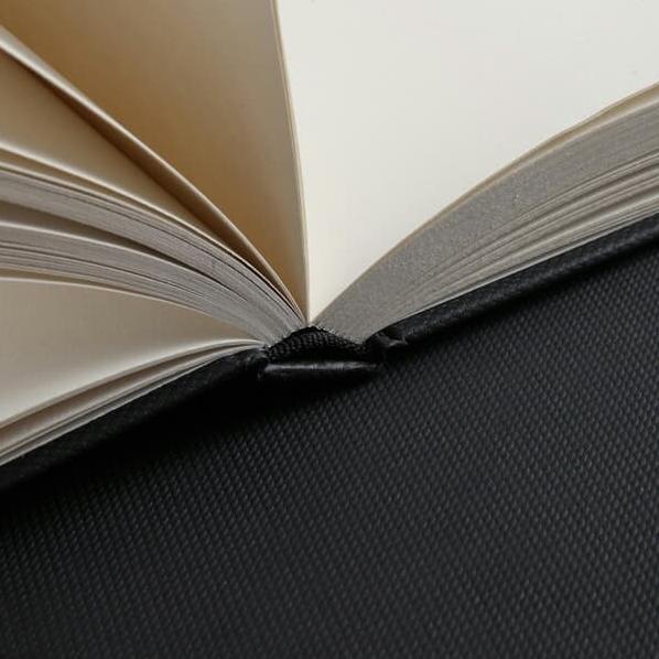

♀ Potentate Hard Cover Sketch Book A6 100 GSM 110 Sheets ☚