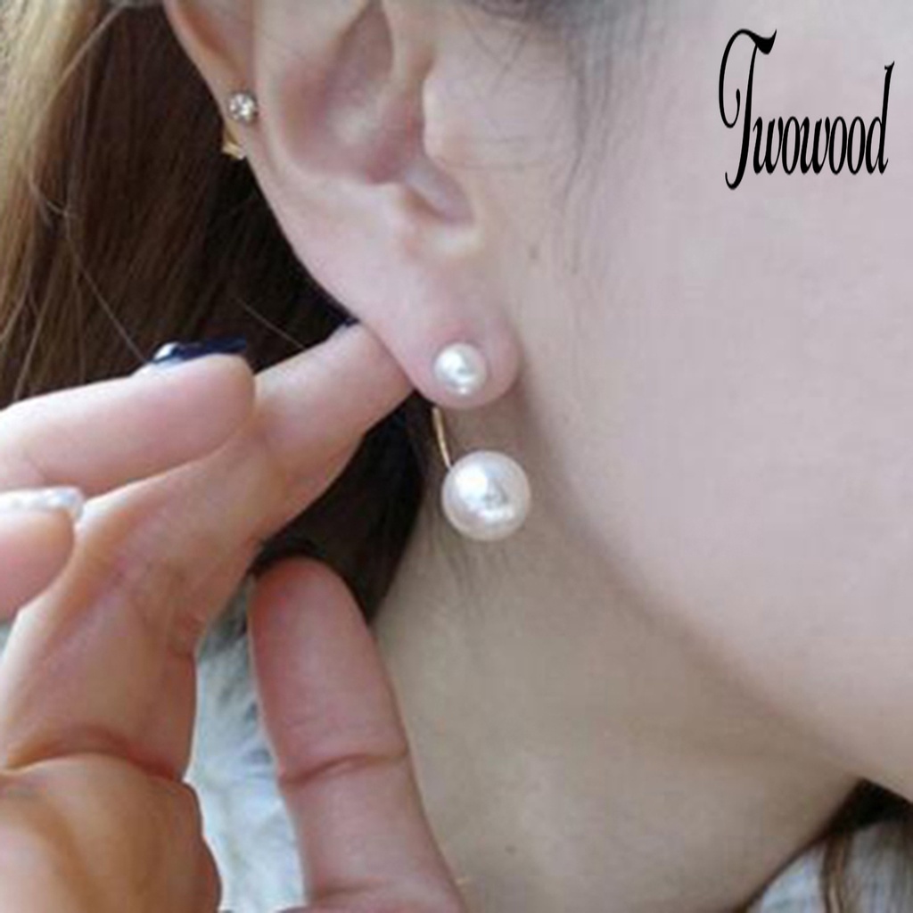 1 Pasang Anting Stud Mutiara Tiruan Ganda Bahan Alloy Untuk Wanita