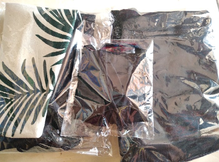 Masker Kain Cotton 30s Dengan Slot Tissue