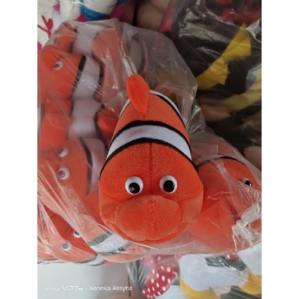 BONEKA IKAN NEMO