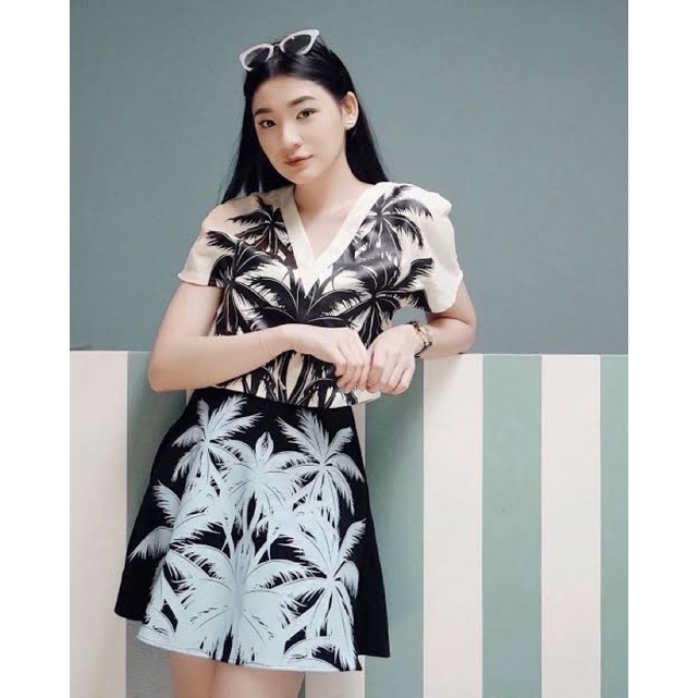 Pomelo x Tex Saverio | Rok