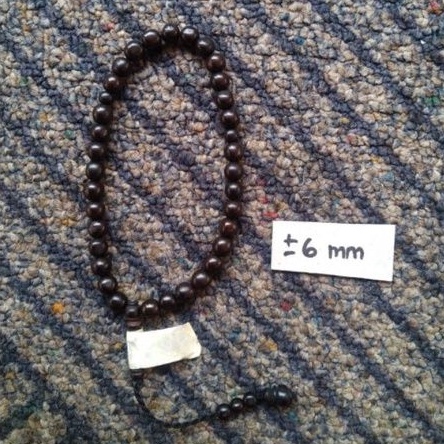 tasbih kokka kauka kaukah bulat  hitam polos 33 btr ± 6 mm ( 6mm )