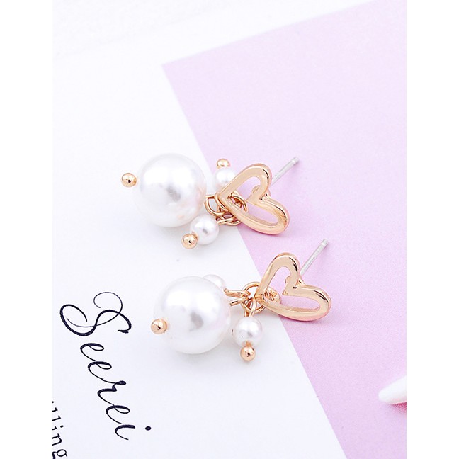 LRC Anting Tusuk Fashion Gold Love Pearl Stud Earrings F94110