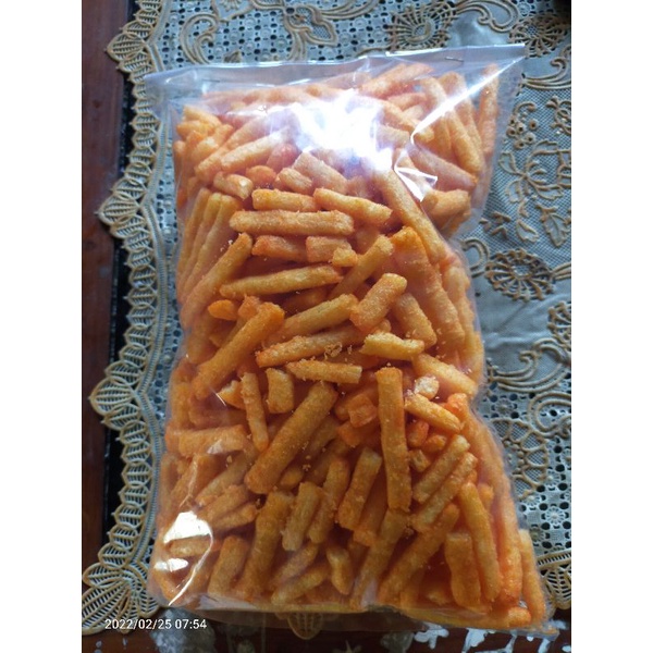 

snack stik tes rasa balado isi 250gr