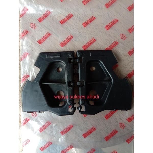 bracket bumper grandmax breket bumper grand max breket bumper grandmax kaki bumper grandmax depan AS