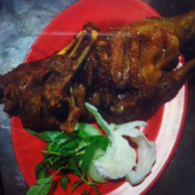 

Bebek Goreng Laksana