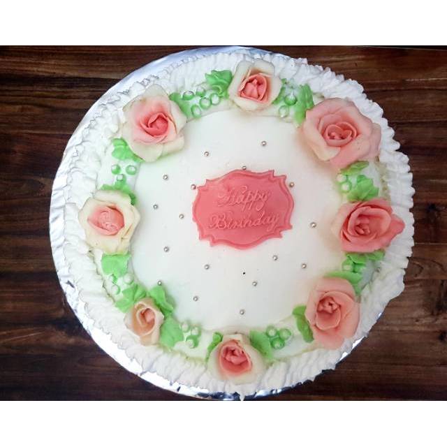 

KUE TART ULANG TAHUN/BLACKFOREST CHEESE CAKE/VANILA CAKE/KUE ULTAH MURAH/KUE CUSTOM