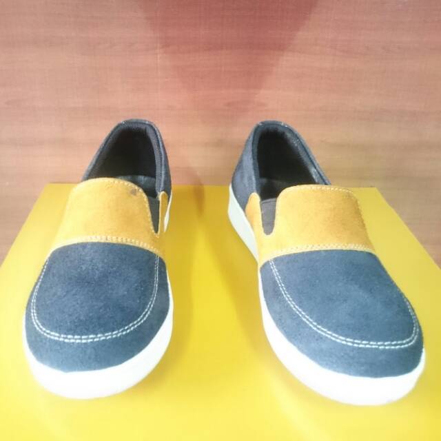 SEPATU ANAK KULIT ASLI RASHEDA A 03