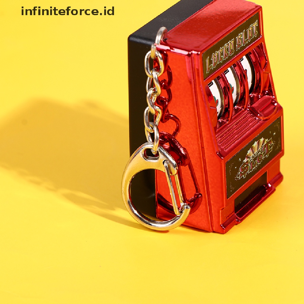 Infiniteforce.id Gantungan Kunci Mesin Slot Mini Untuk Hadiah Anak