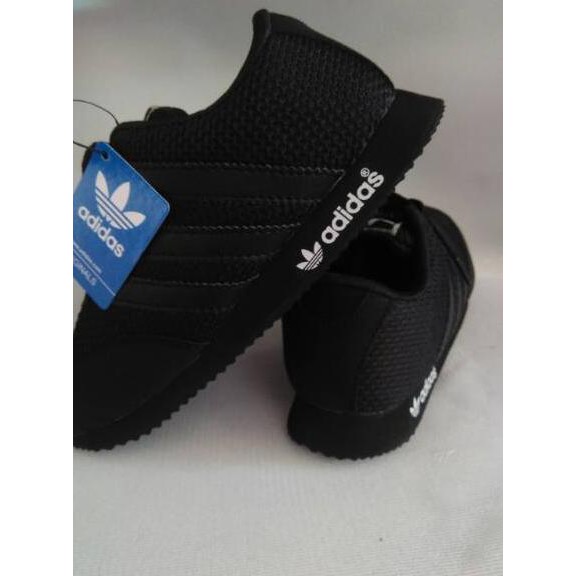 Special Price.. sepatu adidas anak snekers sekolah laki perempuan tk sd smp cewe cowomurah hitam put