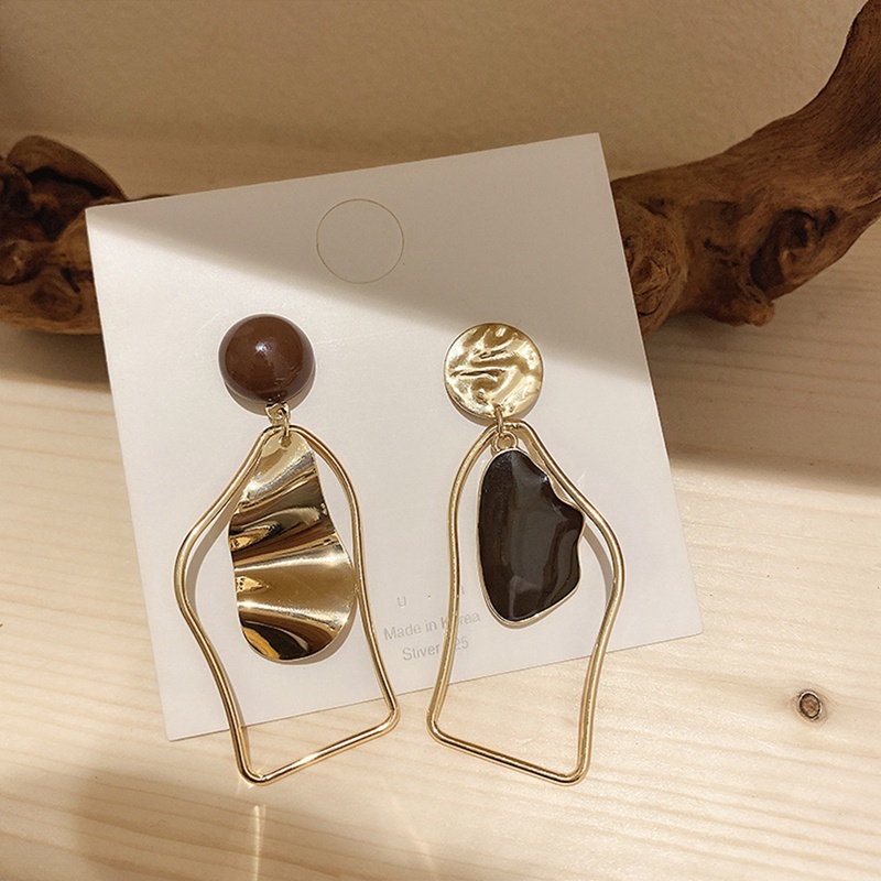 Anting Klip Bentuk Bulat Geometris Tidak Menusuk Bahan Logam Gaya Retro Korea Untuk Wanita