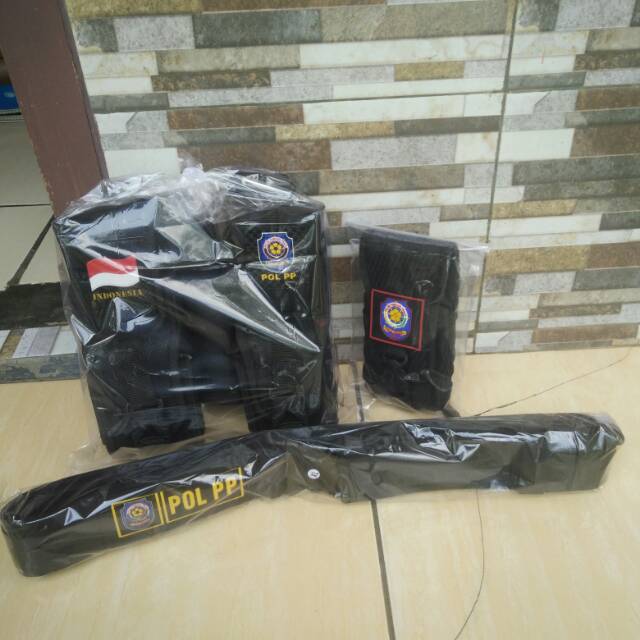 Satu set tas paha magazine satpol pp.full black