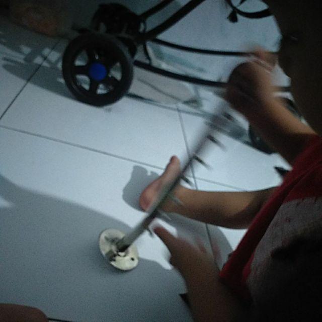 Hanger Suling 9 Titik Tempel Tembok Organizer Display Gantungan Baju Serbaguna