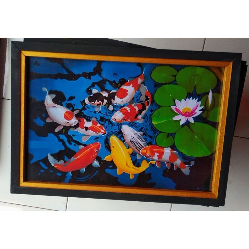 Hiasan dinding gambar ikan koi plus bingkai