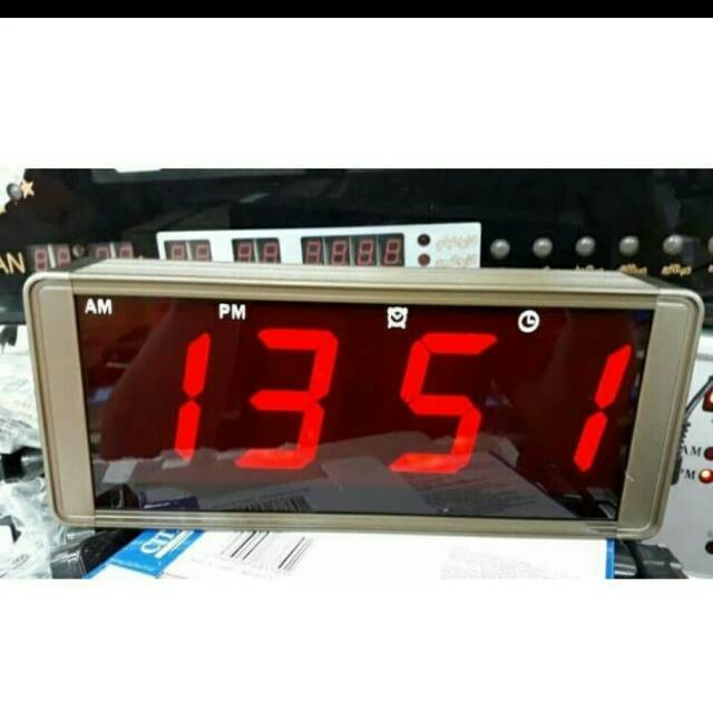 Jam Digital 05L Meja dan Dinding 24.5cm bisa meja dan dinding