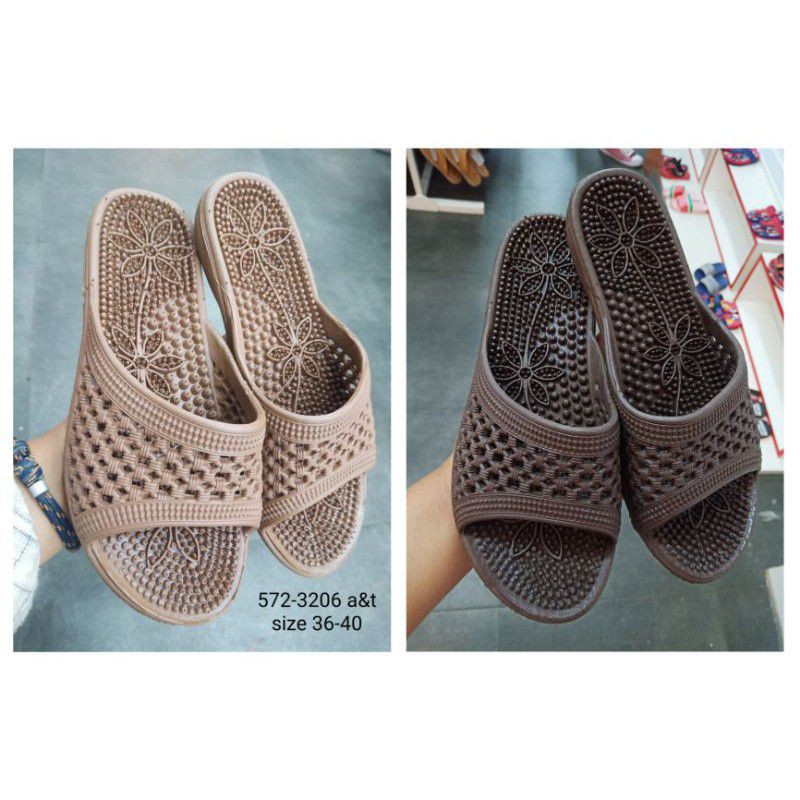 Sandal Slop Wanita Bata Bahan Karet Elastis