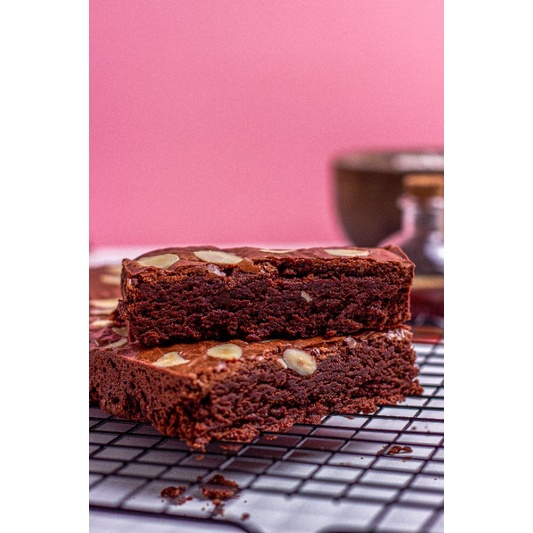 

Fudgy Jasmine Infused Chocolate Brownies