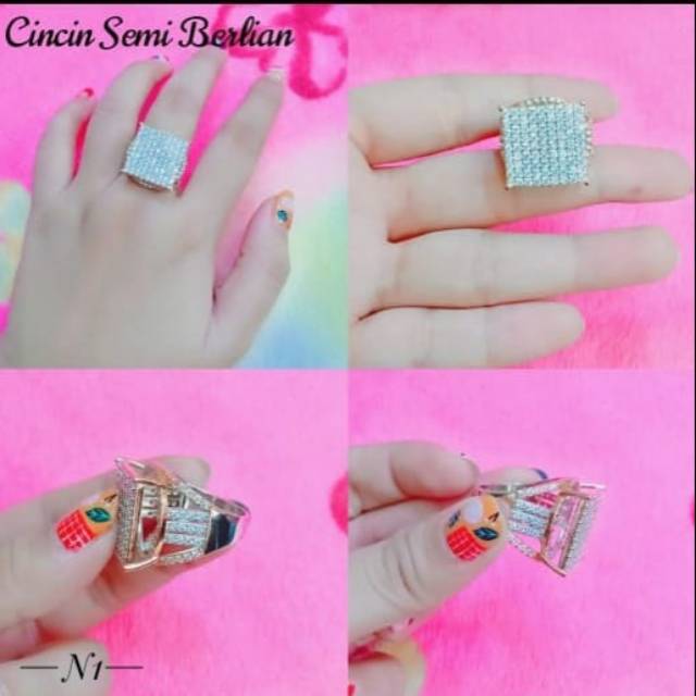 Cincin replika berlian