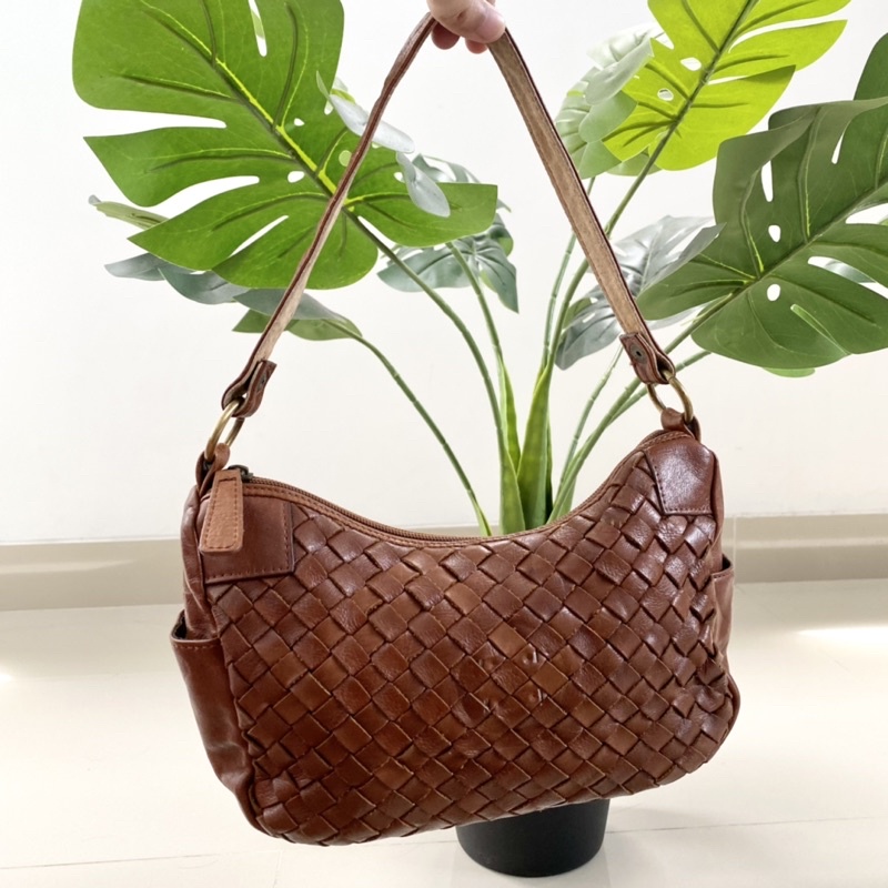 Tas Ketek Tas Shoulder Ala Botega Anyam Kulit Asli Kulas Kulman