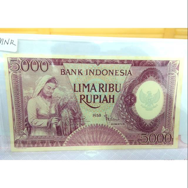 uang kertas kuno negara republik Indonesia , nominal 5000 , tahun 1958.