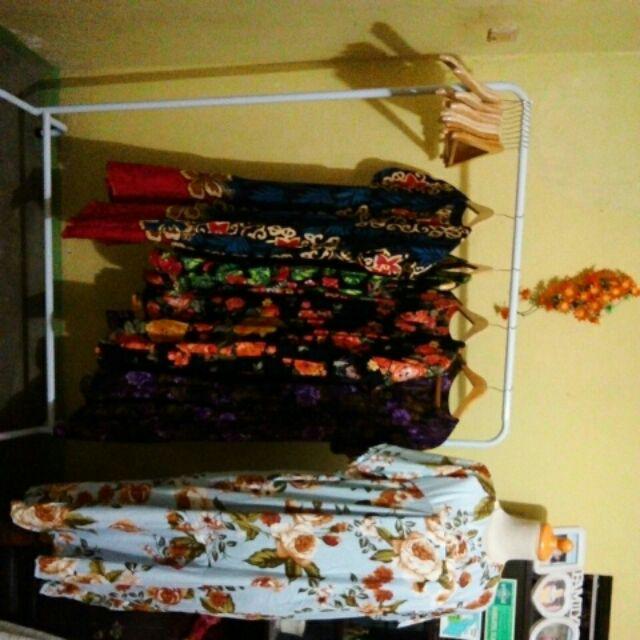 Hanger Kayu Tanpa Palang ( Per Pcs )