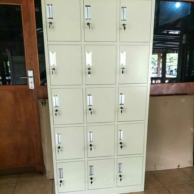 Loker Besi,locker Karyawan 15 Pintu Mt 047