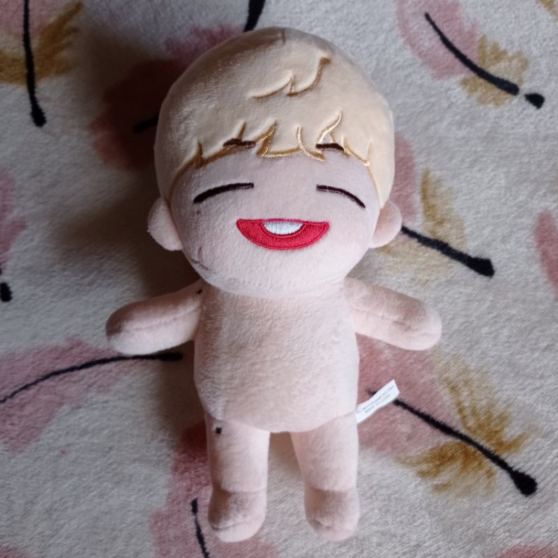 KANG DANIEL DOLL 20CM / KANG DANIEL FANSITE DOLL 20CM