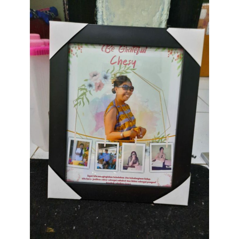 Foto Wisuda Kado Ulang Tahun Frame 10r