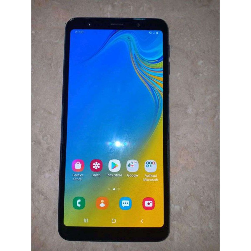 samsung a7 2018 minus