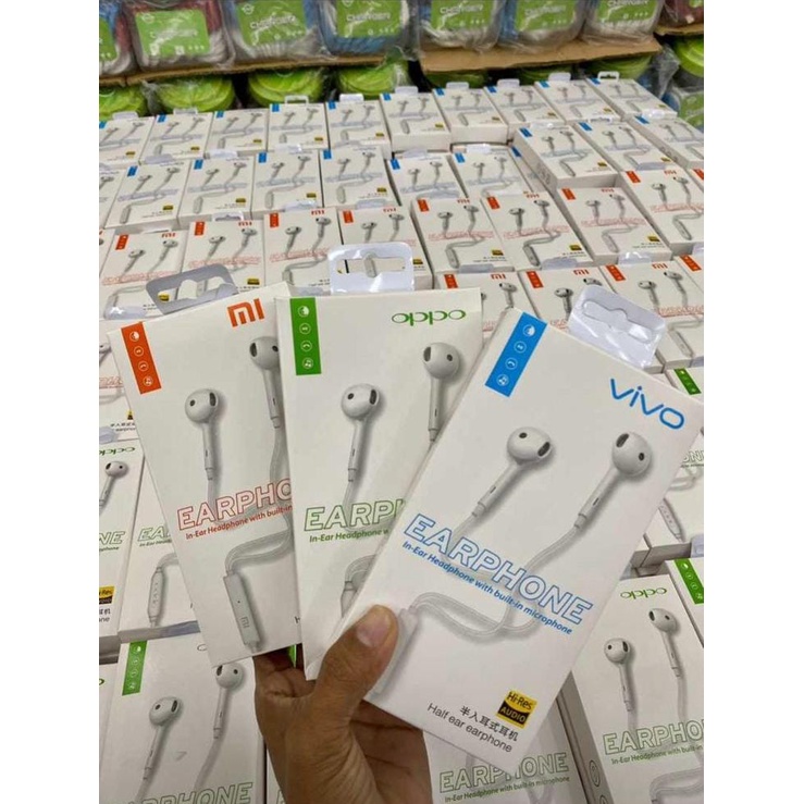 Handfree R11 Brand With Built In Microphone Earphone R11 Super Bass