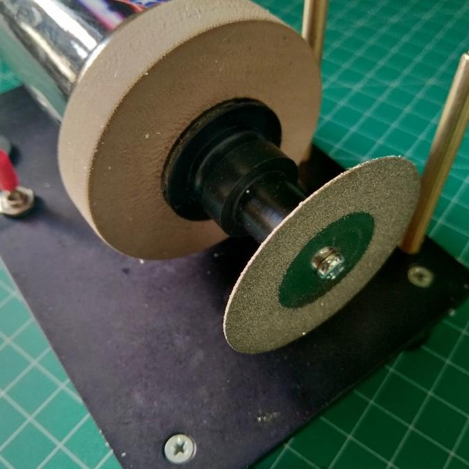 MESIN BUBUT BAN TAMIYA BUBUTAN SERBAGUNA