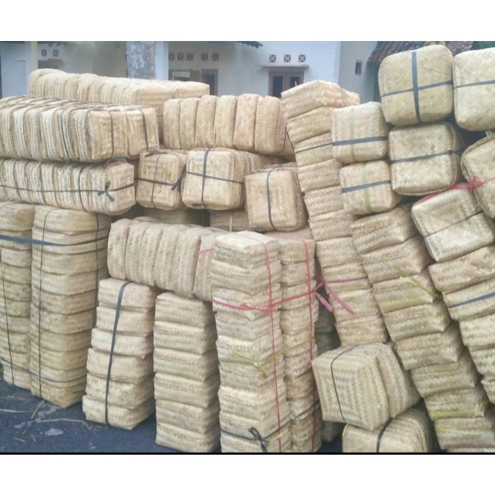 

[ Halodul ] besek bambu 25x25 cm besek 25x25