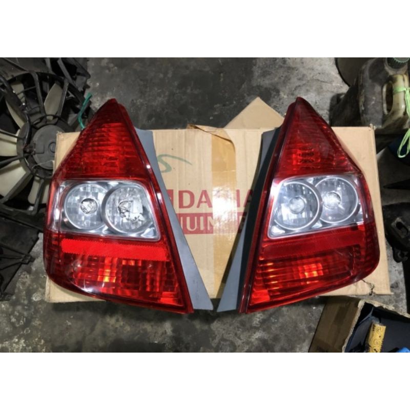 Stoplamp Lampu Belakang Honda jazz IDSI 2004