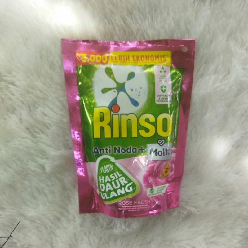 Rinso 5000 deterjen cair anti noda gentle / Rinso molto 200 ml