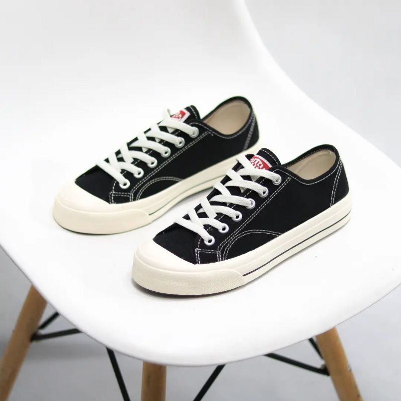 Sepatu Ventela Pria Basic Low Black Natural Original 100%