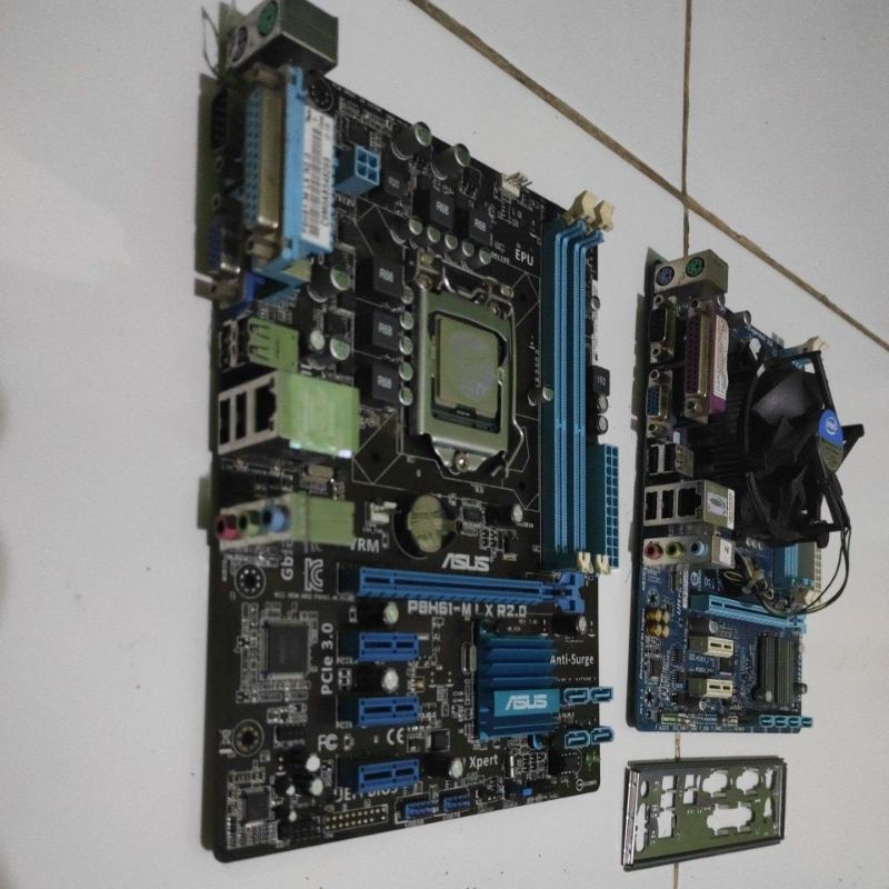 Motherboard H61 merk Asus dan Gigabyte soket 1155 core i3