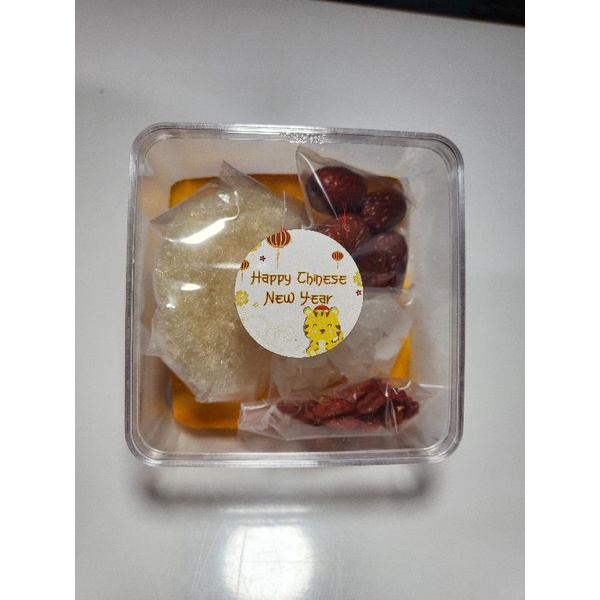 

BirdNest Package (Sarang Burung Walet Bersih with Angco dan Gojiberry)
