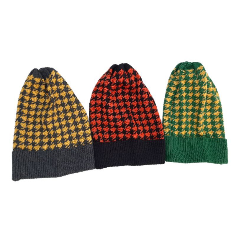 Beanie Houndstooth / Kupluk Rajut Houndstooth / Knitted Hat Houndstooth