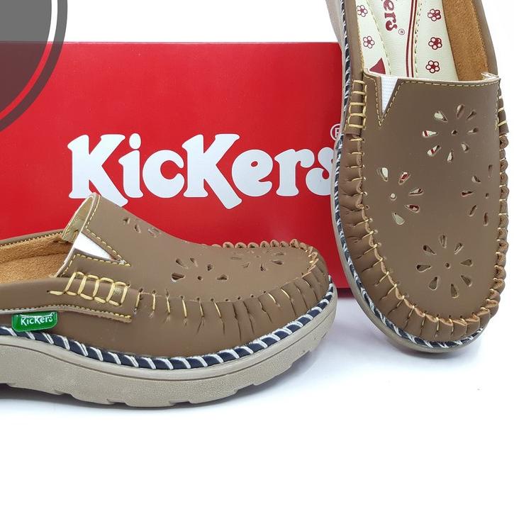 Sepatu Sandal Kickers Wanita Kode S-24